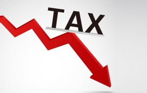 Đề xuất giảm 2% VAT với toàn bộ hàng hóa, dịch vụ
