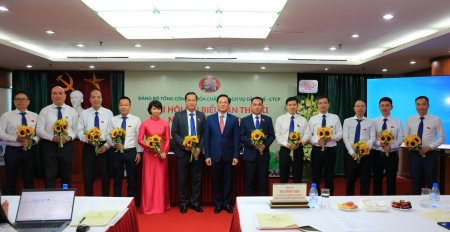 Đại hội Đảng bộ PVChem lần thứ XI: Phấn đấu góp phần vào mục tiêu tăng trưởng "2 con số" của Petrovietnam