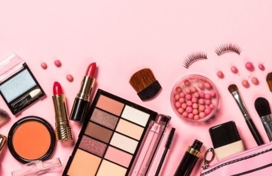 Yêu cầu đọc rõ ràng nội dung tên sản phẩm khi quảng cáo mỹ phẩm