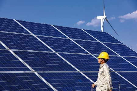 Vì sao Trung Quốc đẩy mạnh đầu tư vào năng lượng tái tạo ở nước ngoài?