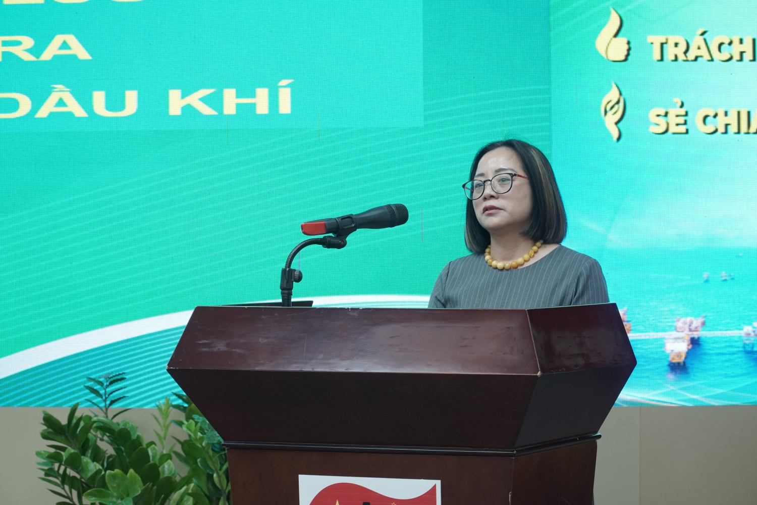 Vietsovpetro tổ chức khóa đào tạo về ESG trong lĩnh vực khai thác dầu khí Vietsovpetro tổ chức khóa đào tạo về ESG trong lĩnh vực khai thác dầu khí