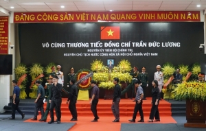 Nhân dân bày tỏ lòng tiếc thương với người con ưu tú của tỉnh Quảng Ngãi