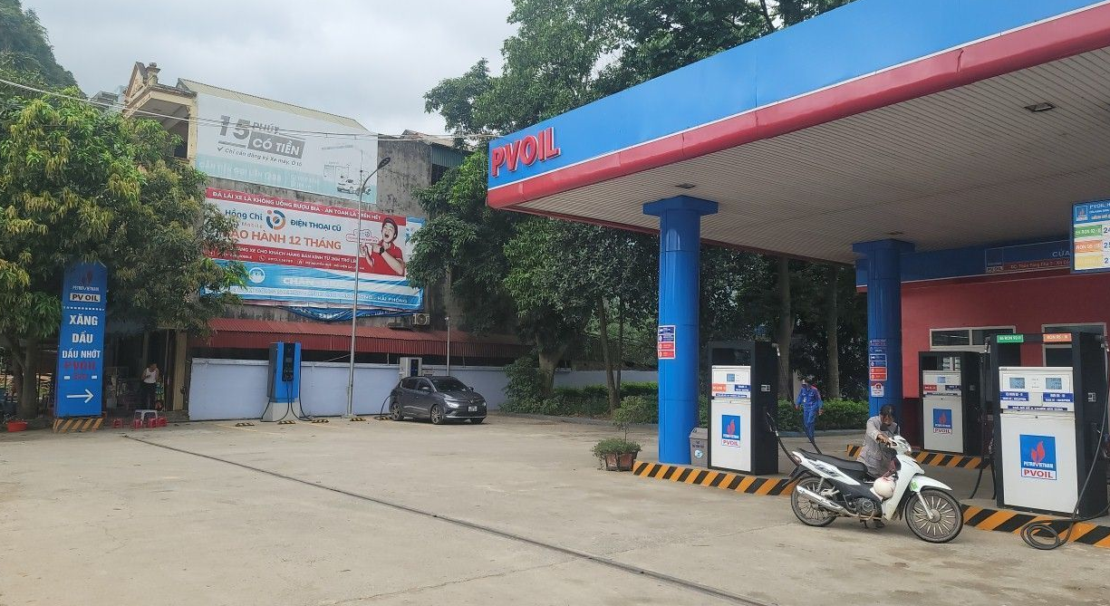 Từ trạm xăng đến trạm… sạc