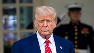 Thời hạn áp thuế 50% lên EU sau cuộc gọi “rất tốt đẹp” của Tổng thống Trump