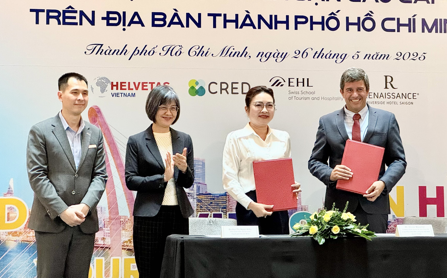Đào tạo quản trị du lịch và khách sạn cao cấp Thụy Sĩ trên địa bàn TP HCM