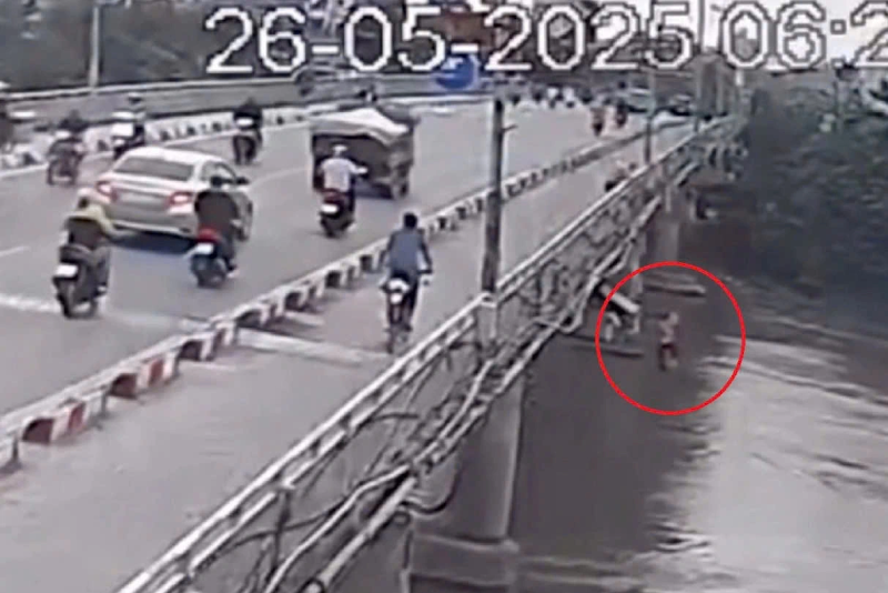 Cô giáo ở Nam Định dũng cảm cứu người giữa dòng nước xiết