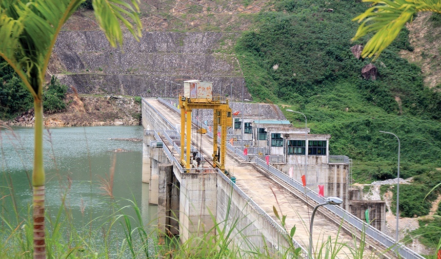 Quảng Ngãi siết chặt an toàn hồ chứa, Thủy điện Đăkđrinh chủ động đón lũ an toàn