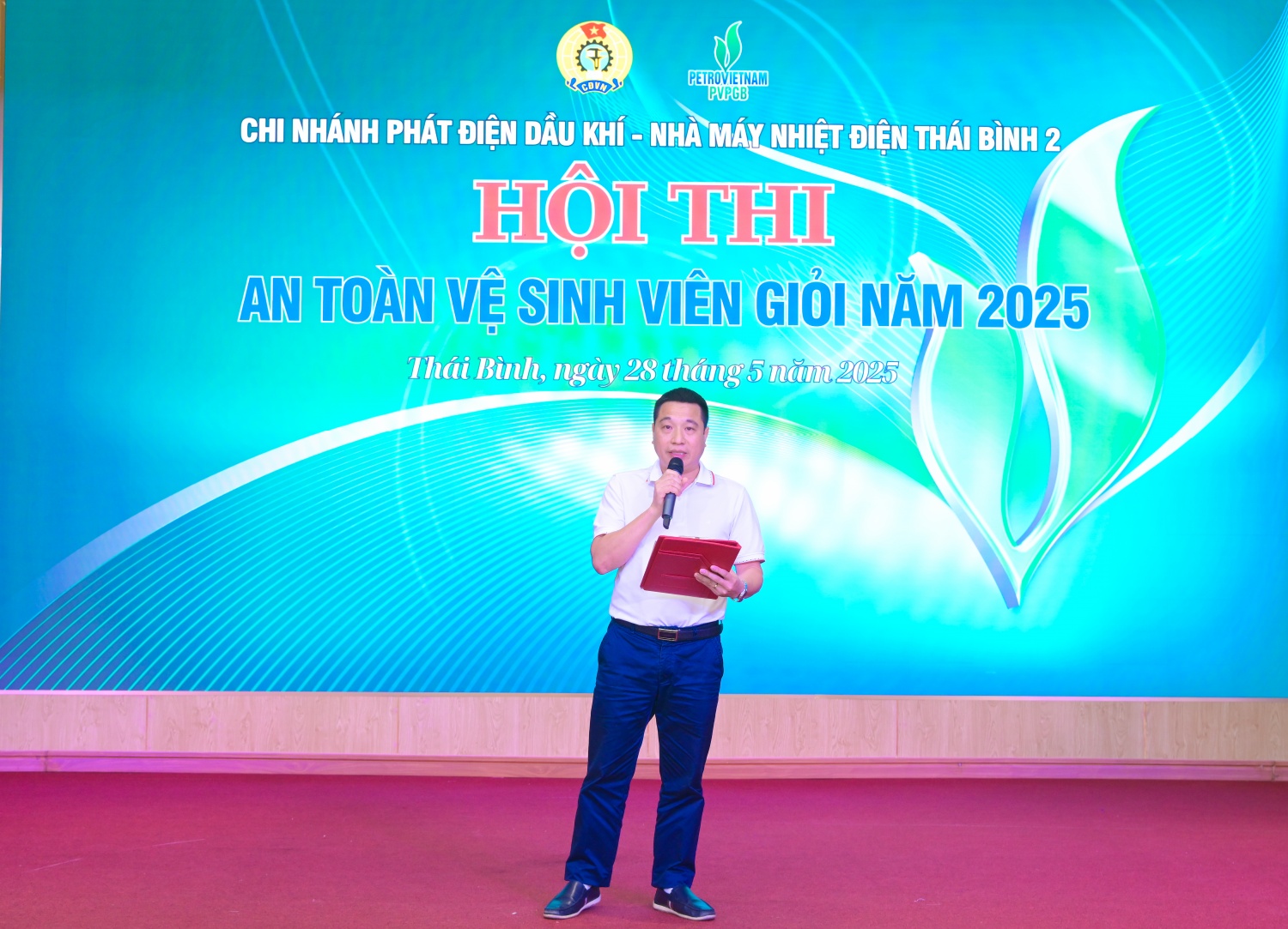 Sôi nổi Hội thi An toàn Vệ sinh viên giỏi 2025 tại NMNĐ Thái Bình 2