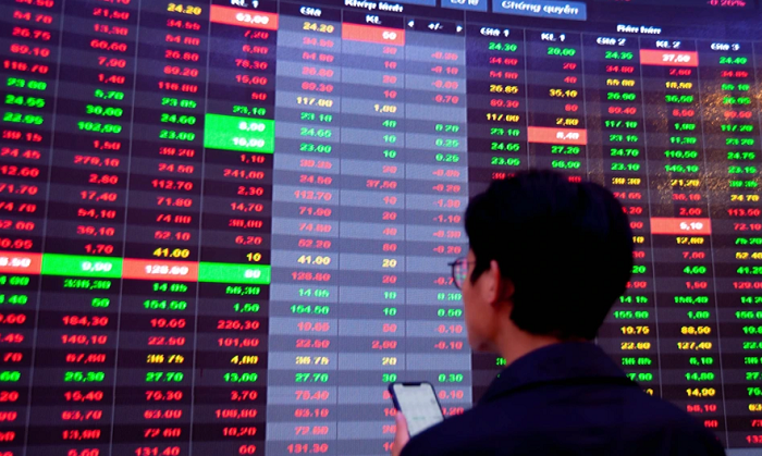 Tin nhanh chứng khoán ngày 30/5: VN-Index giảm hơn 9 điểm, sắc đỏ áp đảo thị trường trong phiên cuối tuần
