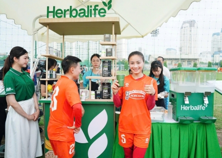 Herbalife Việt Nam tiếp tục đồng hành cùng các đội tuyển bóng đá Việt Nam