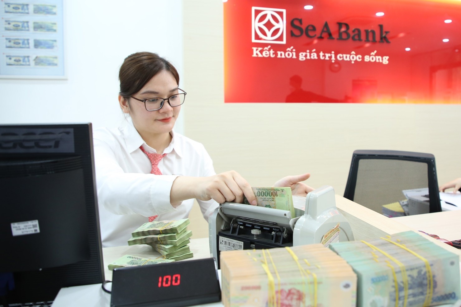 Điểm tin ngân hàng ngày 3/6:  Hơn 80 triệu tài khoản ngân hàng 