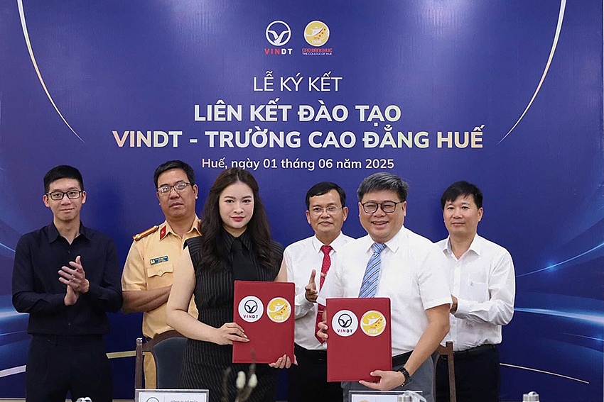 VinDT đẩy mạnh đào tạo lái xe điện hạng B tự động khắp 3 miền