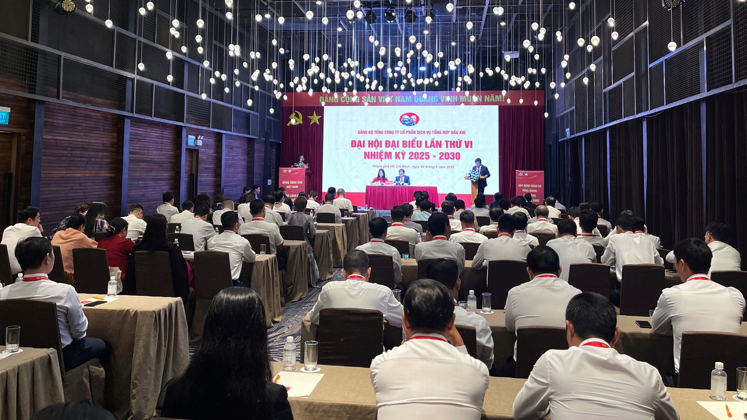 Đại hội Đảng bộ PETROSETCO lần thứ VI: Kiên định mục tiêu phát triển bền vững, thích ứng để vượt xa