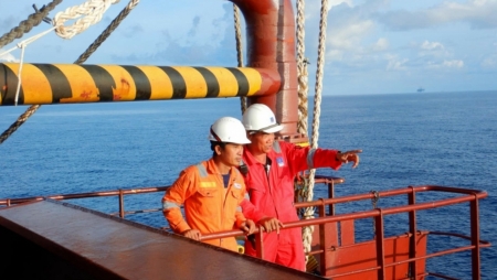Kỹ sư hàng hải tàu dầu Lê Phúc Tăng: Gian nan là biển, nhưng tình yêu nghề là bến bờ