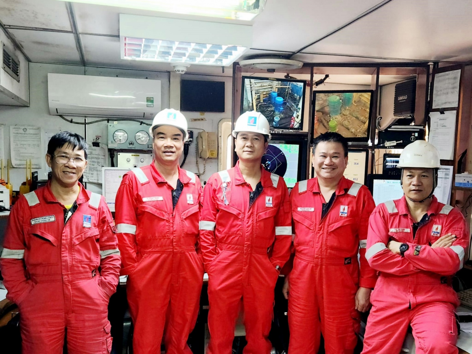 Kỹ sư hàng hải tàu dầu Lê Phúc Tăng: Gian nan là biển, nhưng tình yêu nghề là bến bờ 4