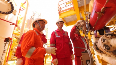 Đấu tranh với các luận điệu xuyên tạc về doanh nghiệp nhà nước và áp dụng thực tiễn về Petrovietnam/PVEP
