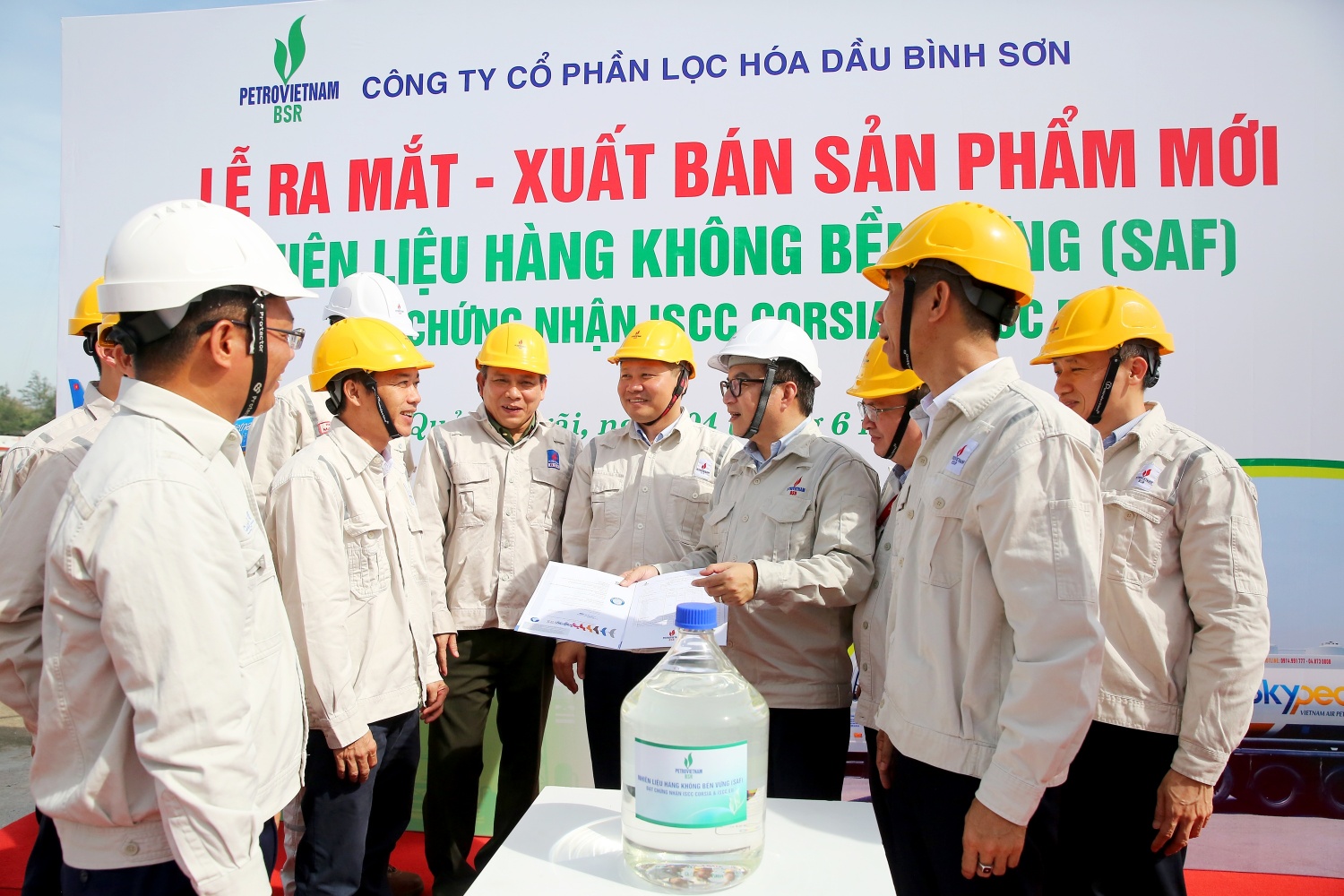 BSR tự hào là một trong những đơn vị tiên phong triển khai thương mại hóa SAF, hướng tới cung cấp giải pháp năng lượng sạch cho các hãng hàng không trong nước và quốc tế