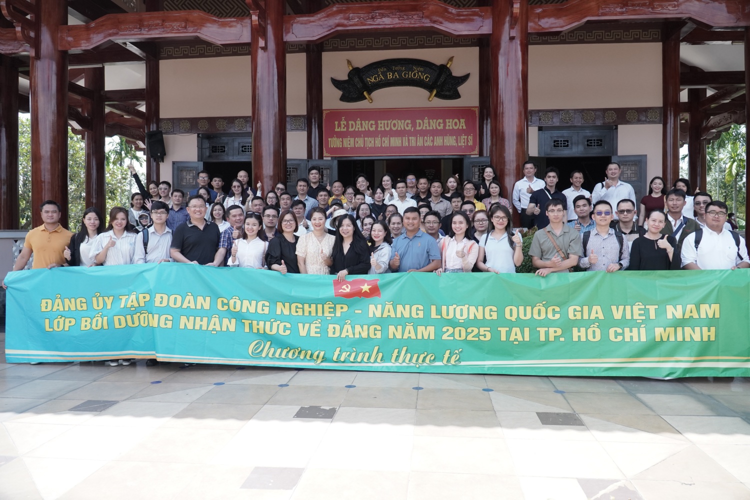 Hành trình về nguồn tại Khu di tích lịch sử Ngã Ba Giồng