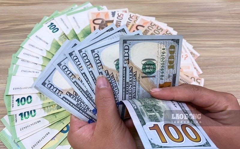 Điểm tin ngân hàng ngày 11/6: Đề xuất cho ngân hàng thu giữ tài sản đang tranh chấp