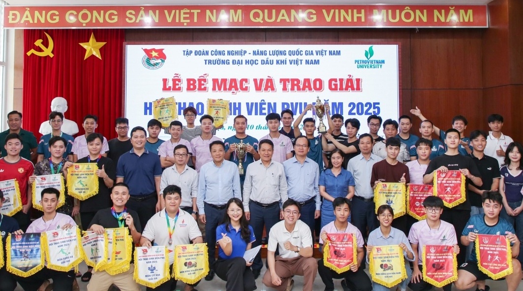 Sôi động Hội thao Sinh viên PVU 2025: Dấu ấn tuổi trẻ, gắn kết và phát triển toàn diện