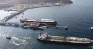 Thông điệp cứng rắn của Nga sau quyết định gia hạn lệnh cấm xuất khẩu dầu