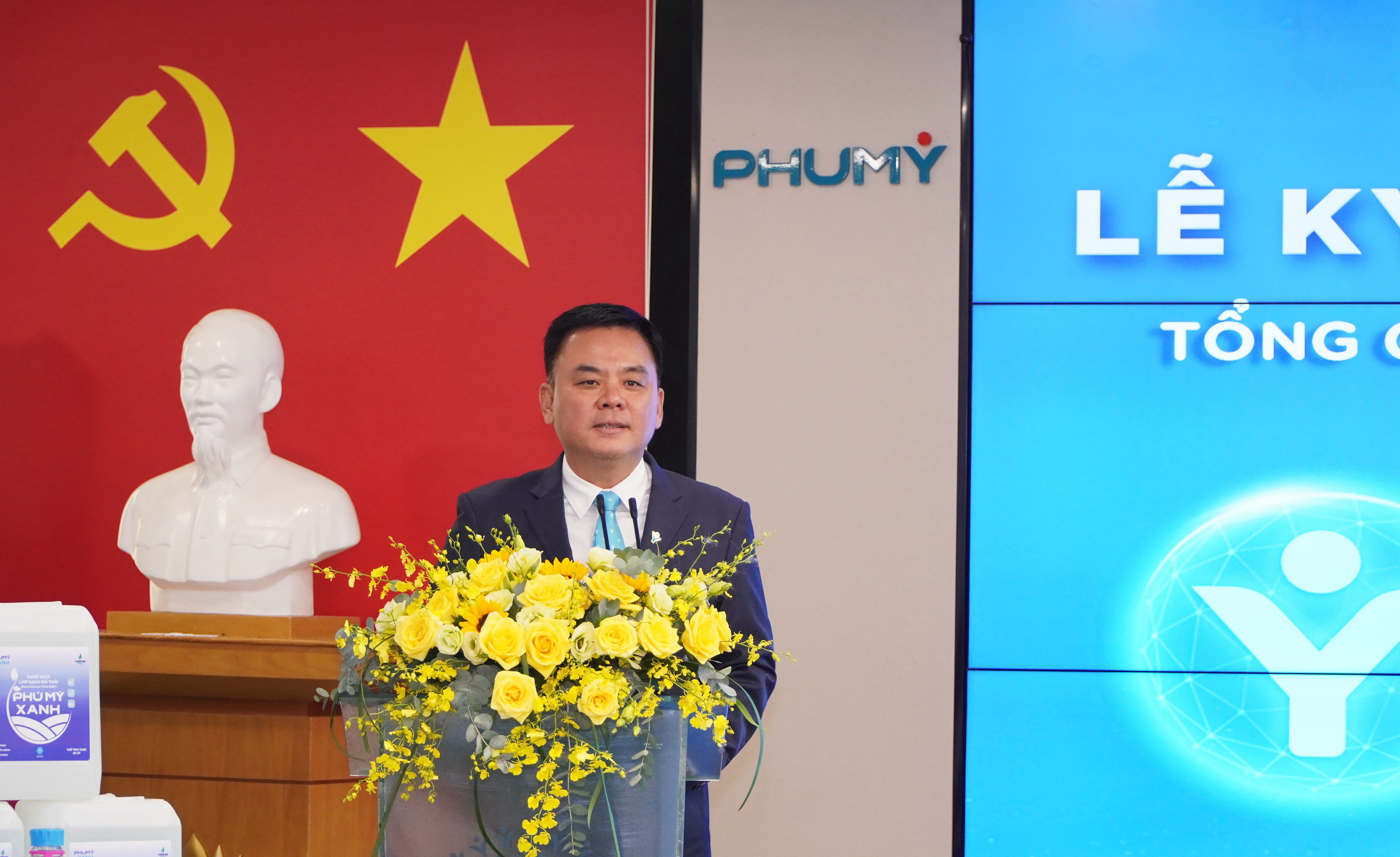 PVFCCo   Phú Mỹ và PVOIL ký kết thỏa thuận hợp tác trong lĩnh vực dịch vụ, thương mại và hóa chất