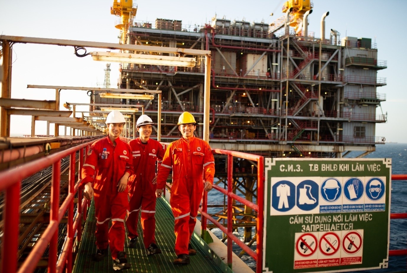 Ký kết PSC Lô 15-1 mở ra chương mới trong mối quan hệ hợp tác giữa Petrovietnam và các đối tác