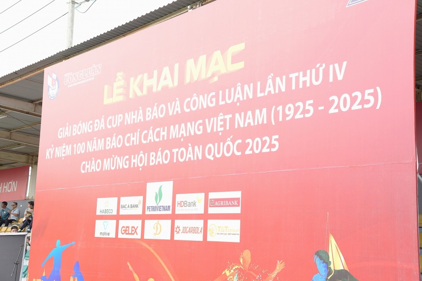 Petrovietnam cùng nhiều đơn vị đã đồng hành cùng Giải bóng đá Cúp Nhà báo & Công luận lần thứ IV năm 2025.