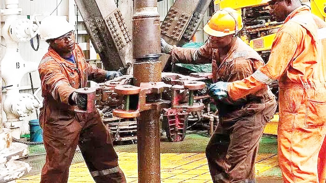 Làm thế nào Nigeria tăng 70% doanh thu dầu khí chỉ sau một năm?