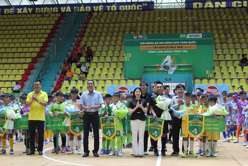 Khai mạc Giải bóng đá U11, U13 toàn quốc: Gần 300 cầu thủ tranh tài sôi nổi tại Bà Rịa - Vũng Tàu