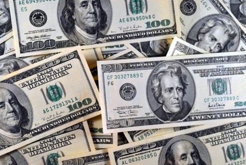 Điểm tin ngân hàng ngày 17/6: Tỷ giá USD tăng nhẹ trong nước, “chợ đen” tiếp tục đi lên
