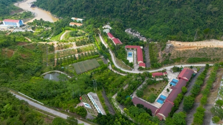 Chuyện ghi ở Nhà máy Thủy điện Hủa Na