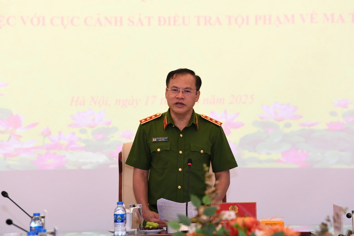 Phải giải quyết hiệu quả cả hai vấn đề về “nguồn cung” và “nguồn cầu” liên quan đến ma túy