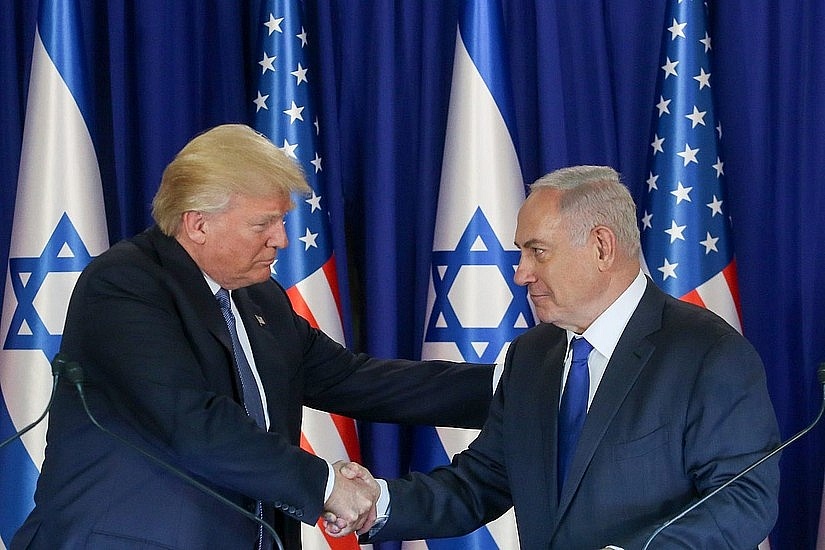 Tổng thống Mỹ Donald Trump và Thủ tướng Israel Benjamin Netanyahu - Ảnh: Reuters