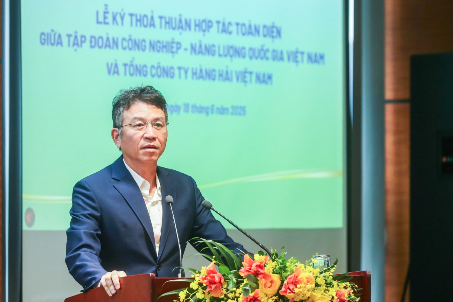Petrovietnam và VIMC tăng cường liên kết, thúc đẩy phát triển kinh tế biển