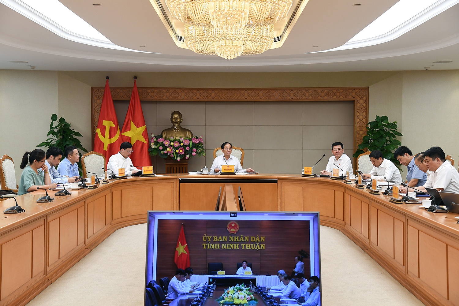 Lựa chọn công nghệ tốt nhất, tin cậy nhất, an toàn nhất cho hai nhà máy điện hạt nhân đầu tiên của Việt Nam