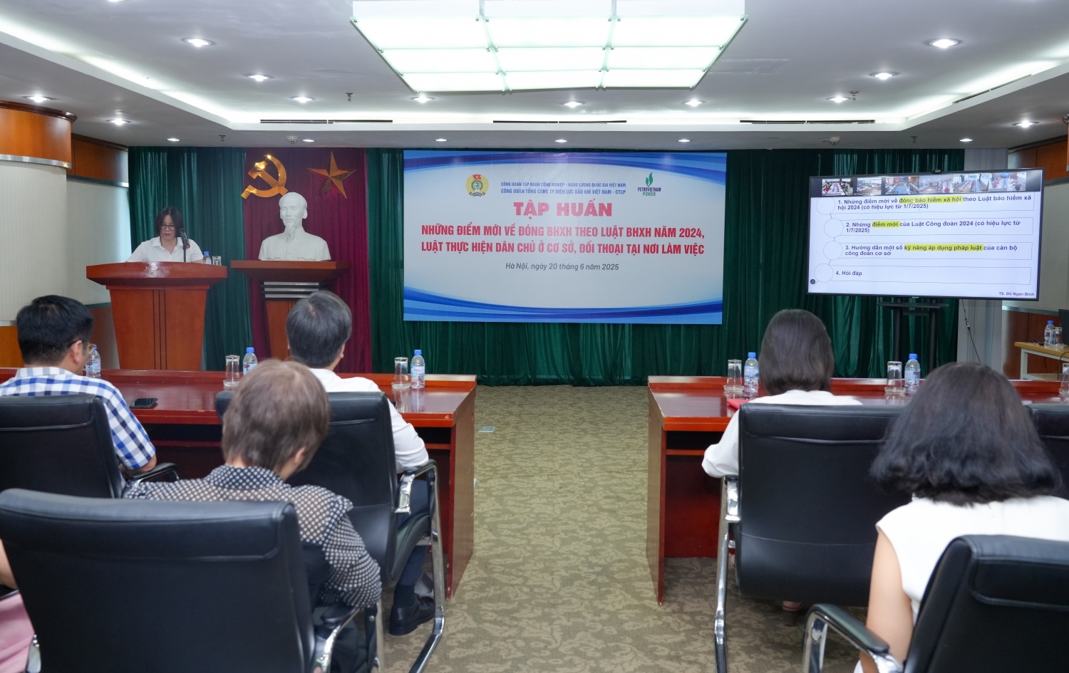 Công đoàn PV Power cập nhật kiến thức pháp luật mới và nâng cao kỹ năng cho cán bộ công đoàn cơ sở