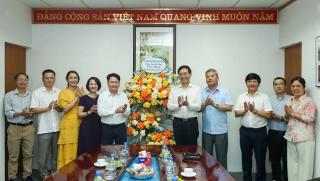 Lãnh đạo Petrovietnam chúc mừng Tạp chí Năng lượng Mới - PetroTimes và Tạp chí Dầu khí