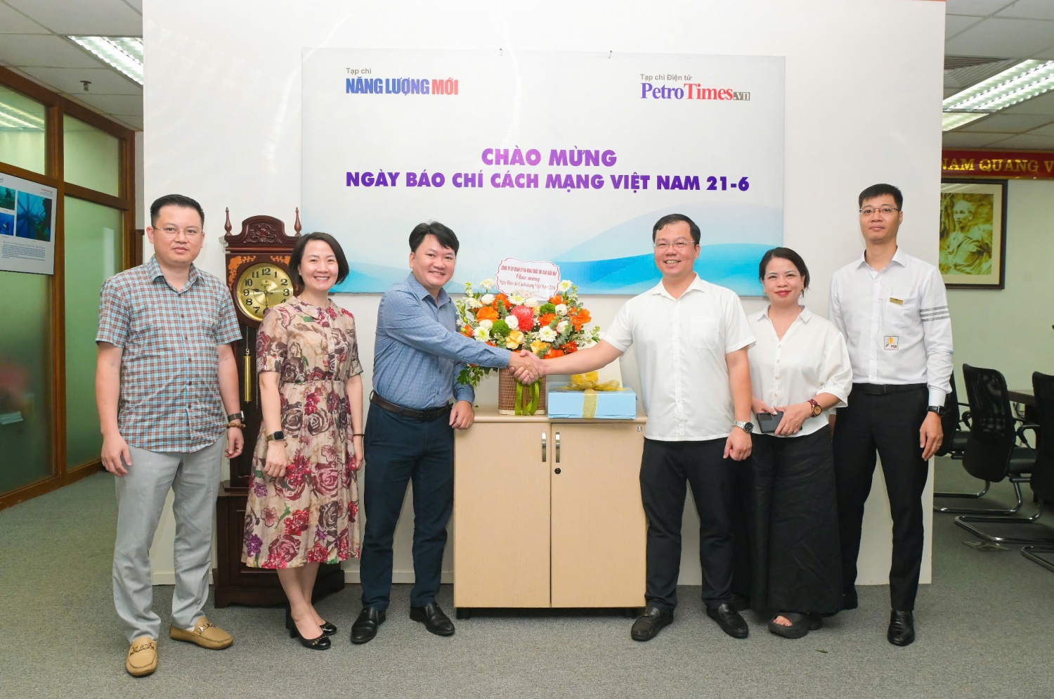 Lời cảm ơn của Tạp chí Năng lượng Mới - PetroTimes Lời cảm ơn của Tạp chí Năng lượng Mới - PetroTimes