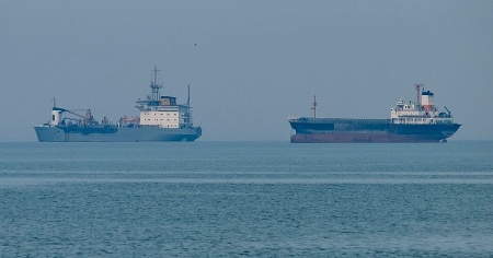 Nguy cơ xung đột Iran-Israel lan rộng: Các nước dầu mỏ vùng Vịnh đang làm gì?