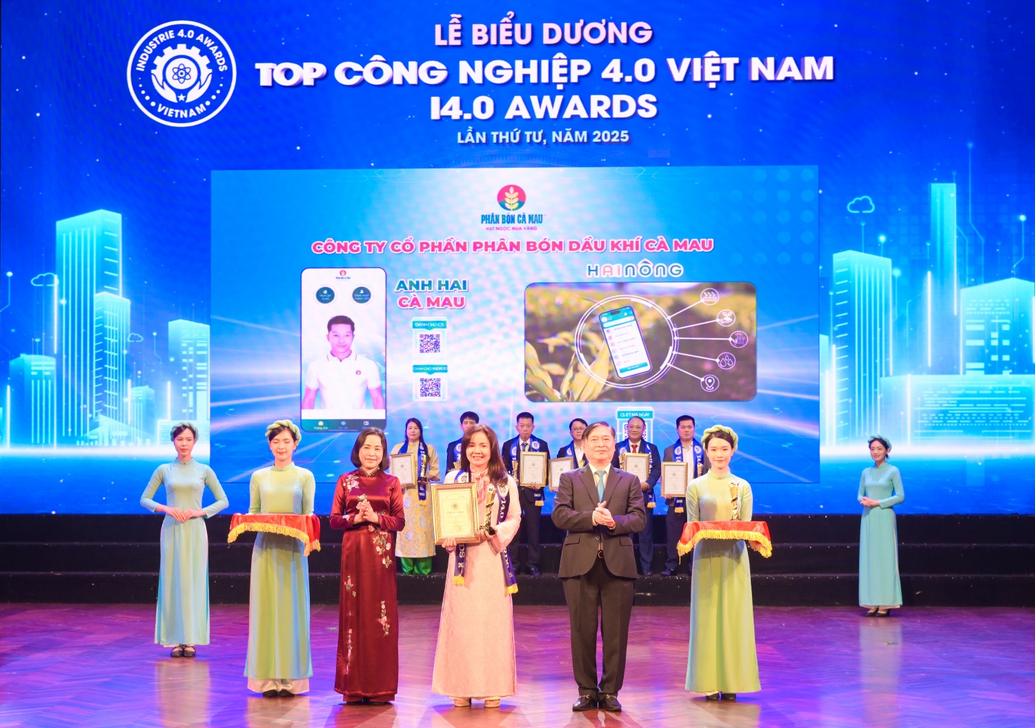 Petrovietnam được vinh danh Top doanh nghiệp Công nghiệp 4.0 Việt Nam năm 2025