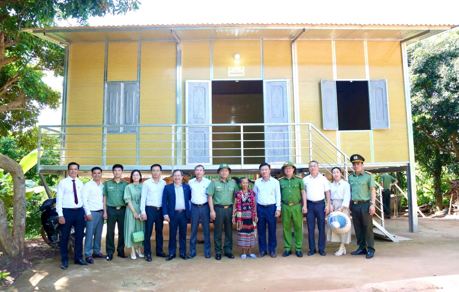 Petrovietnam đồng hành cùng Quảng Trị xóa 1.143 căn nhà tạm, nhà dột nát