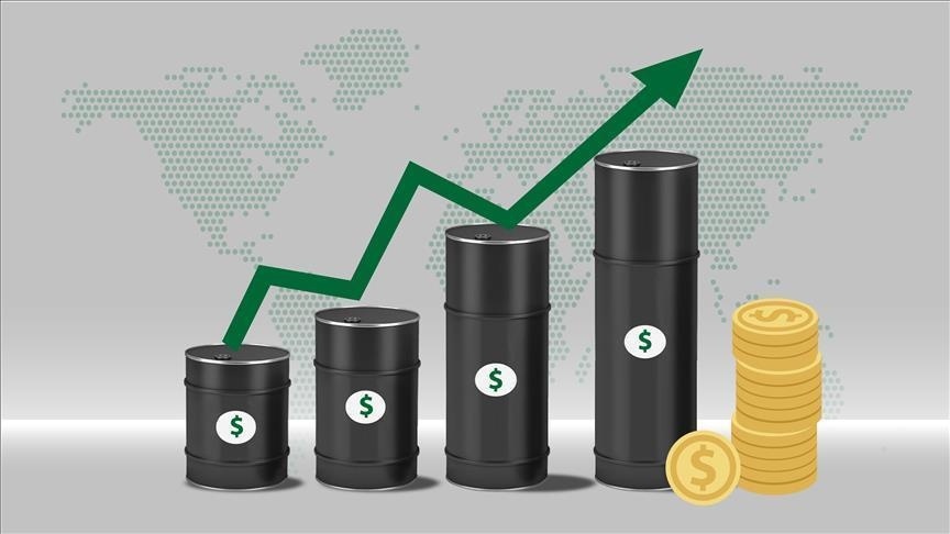 Giá dầu có thể lập đỉnh mới trong năm 2026?