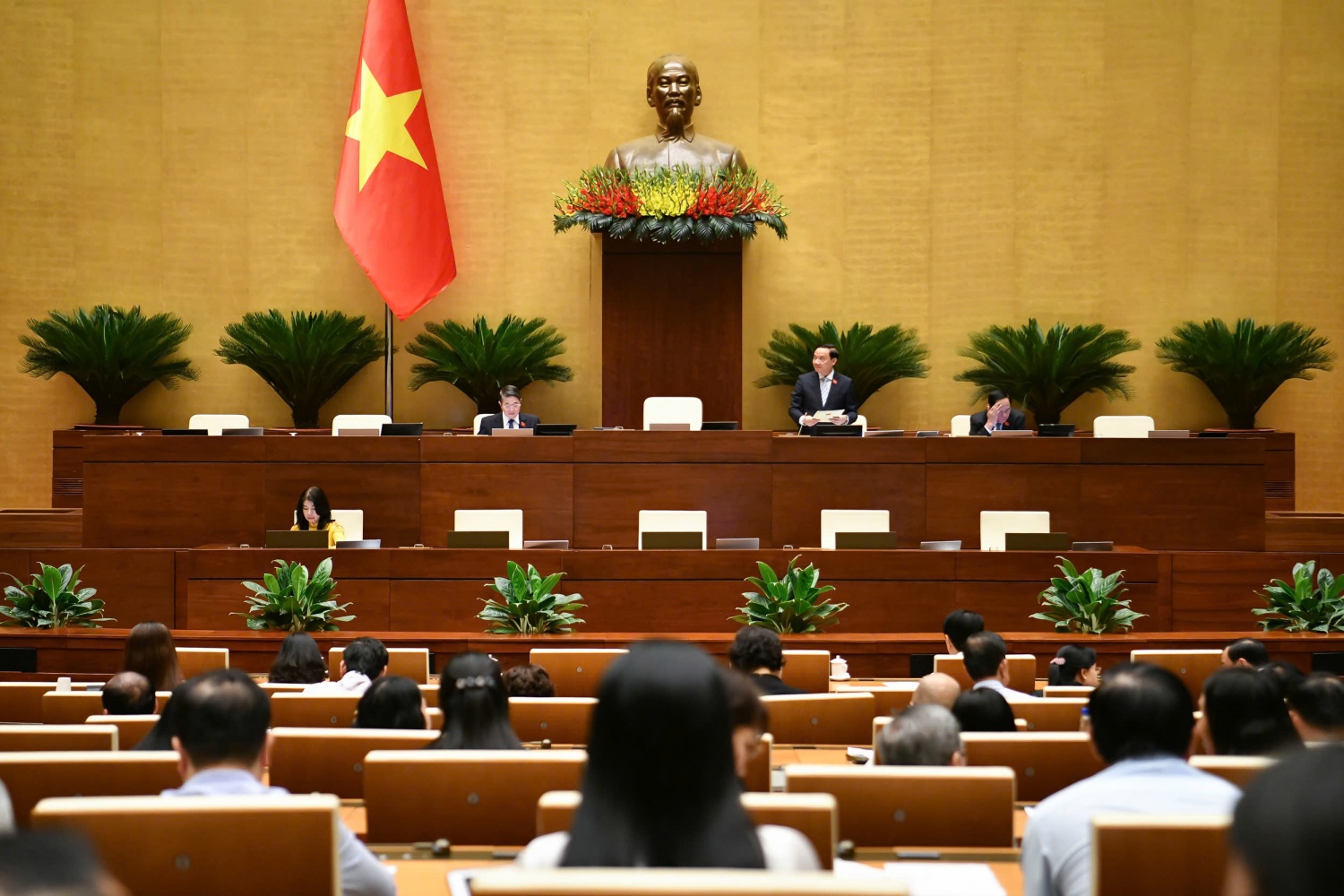 Quốc hội thông qua Nghị quyết cho phép Viện Kiểm sát khởi kiện vụ án dân sự