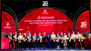 PVChem được vinh danh đơn vị đóng góp tiêu biểu cho sự phát triển của HNX