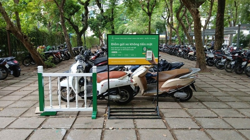 Đề nghị đẩy mạnh thu phí không dừng tại các bến xe, bãi đỗ trong đô thị
