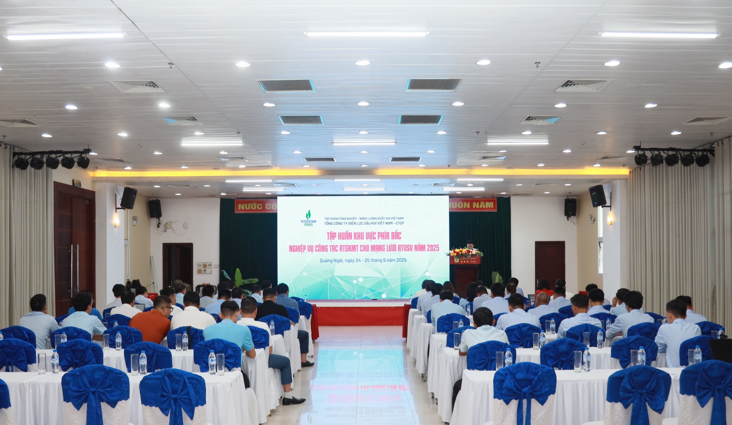 Toàn cảnh lớp Tập huấn khu vực phía Bắc về nghiệp vụ công tác ATSKMT cho mạng lưới ATVSV năm 2025 do PV Power tổ chức.
