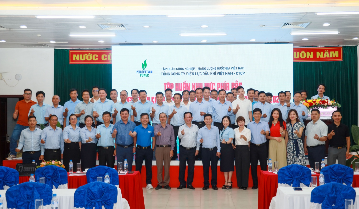 PV Power nâng cao nghiệp vụ an toàn sức khỏe môi trường cho các đơn vị thành viên