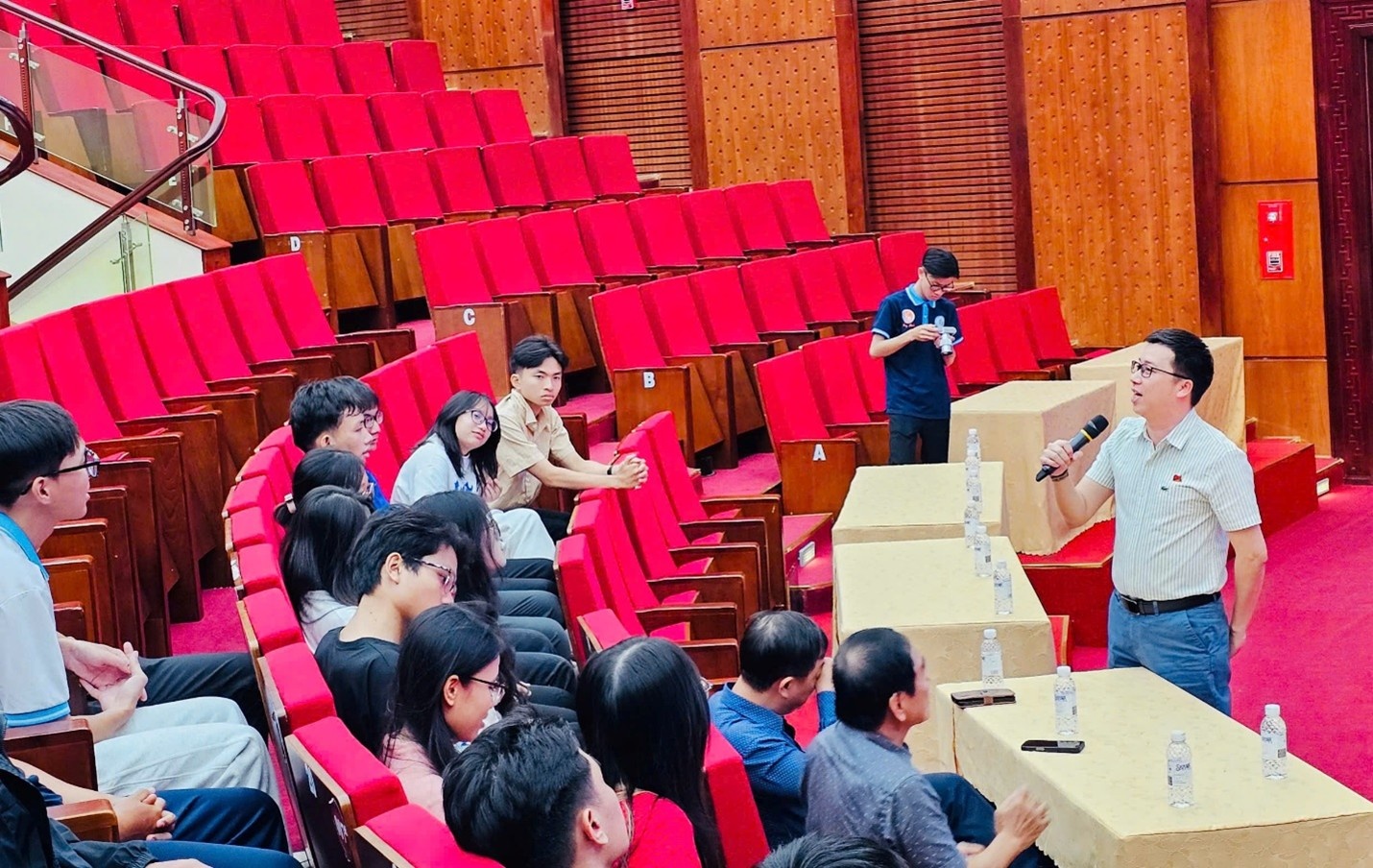 Đoàn sinh viên Trường Đại học Bách khoa - Đại học Quốc gia TP HCM tham quan thực tế tại Vietsovpetro