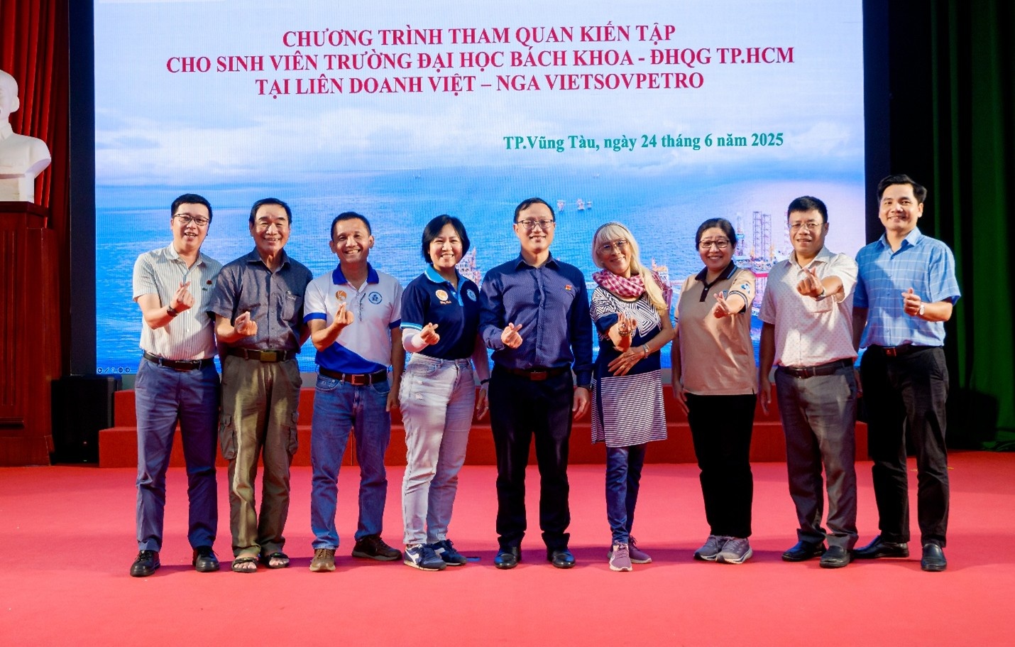 Đoàn sinh viên Trường Đại học Bách khoa - Đại học Quốc gia TP HCM tham quan thực tế tại Vietsovpetro